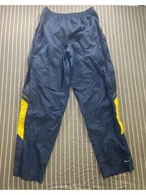 Vintage Y2K Nike Nylon Track Pants Women's XL (16-18) Navy Windbreaker Wide Leg